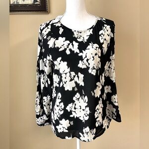 NWT - Black and Cream Long Sleeve Blouse